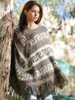 Poncho R�stico - Gris