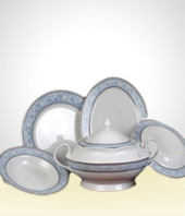 Set of Dishes - Set of Oxford dining room with 42 pieces