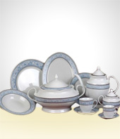 Set of Dishes - Set of Oxford dining room with 70 pieces