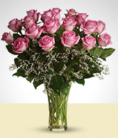 St. Valentine's - Bouquet of Pink Roses