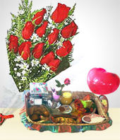 Amour et Romance - Coffret du matin: Petit djeuner + bouquet de 12 roses