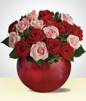 Blumen und Geschenke - Romantische Rosen