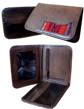Leather wallet with antique awayo