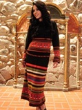 Black Sweater -"Cholitas"
