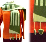 Green triangles Scarf