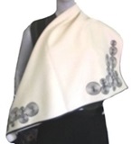 Spiral baby alpaca shawl- white
