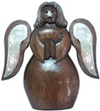 Angel con alas plateadas