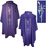 Chasuble Violette avec des Broderies