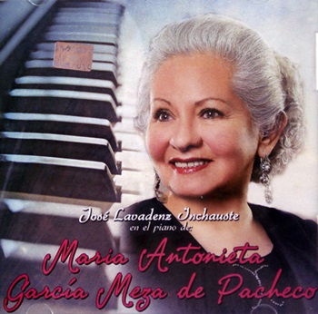 José Lavadenz Inchauste en el Piano de Maria Antonieta García Mesa