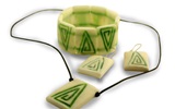 Jeux des bijoux en tagua